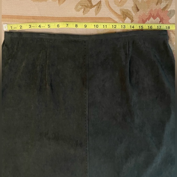 Vintage green skirt by First Option size 16 - Picture 3 of 6